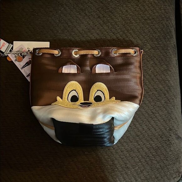 Harveys Seatbelt Disney Chip ‘n’ Dale Double-Sided Chipmunk Crossbody  Brand New - Picture 2 of 11